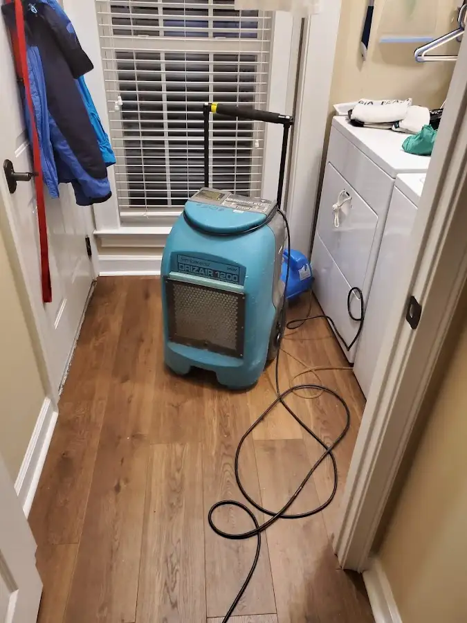 Commercial dehumidifier deployed for Flood Damage Cleanup in Hartford City